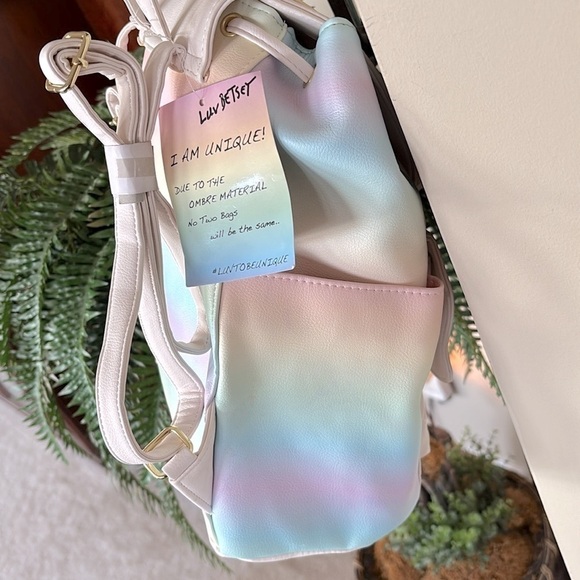NWT Betsey Johnson Kitty Cat Unicorn Pastel Ombre Large Drawstring Backpack main image 8